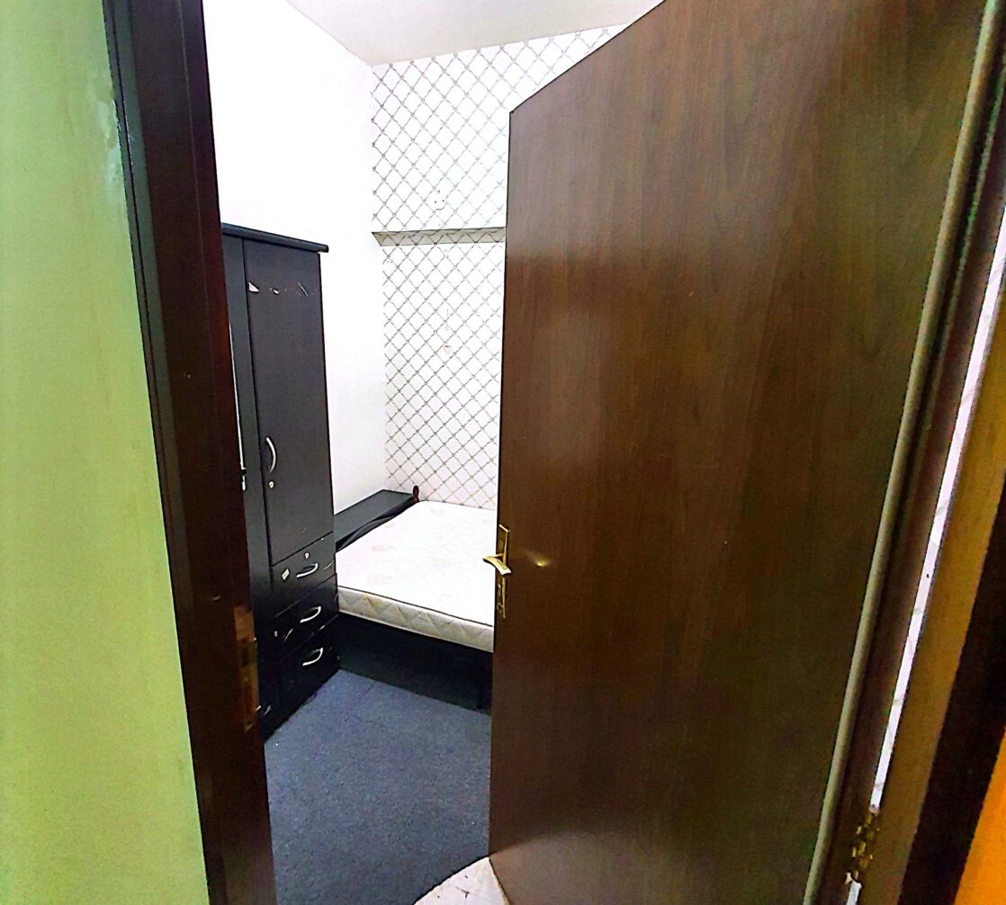 Furnished Single Room near mushrif mall ewaar