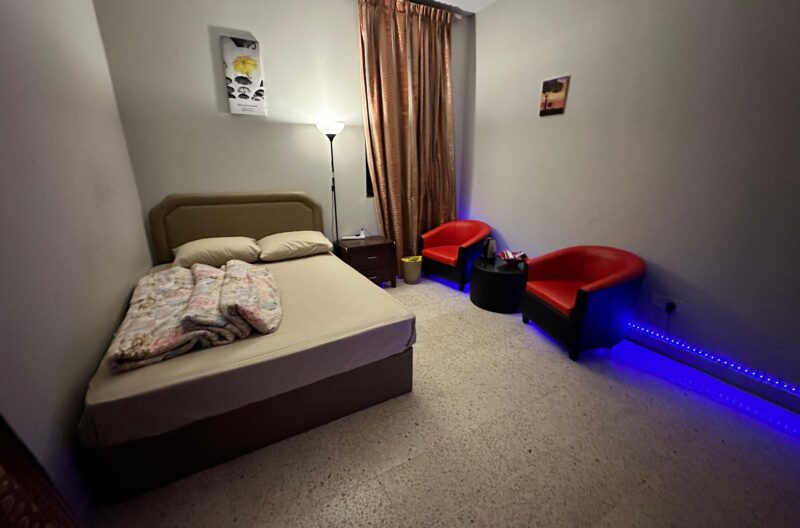 Ready to Move Master Room and partitions Available in hamdan street