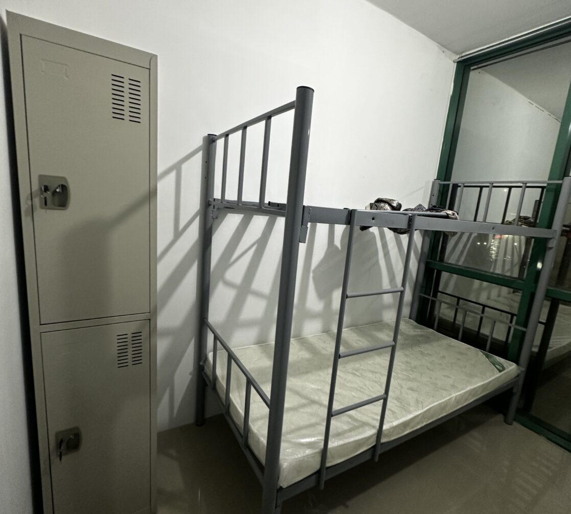 Big Close partition room available for rent at Abu Dhabi navigate area