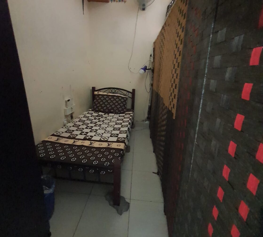 PARTITION FOR RENT IN ELECTRA ewaar