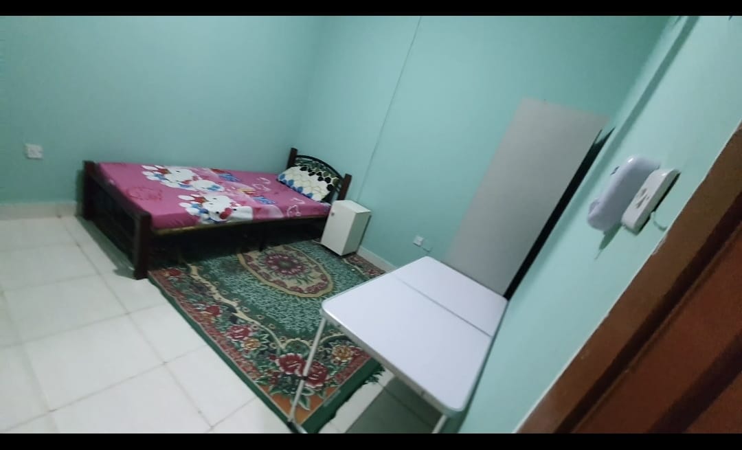 PARTITION FOR RENT IN ELECTRA AVAILABLE NOW ewaar